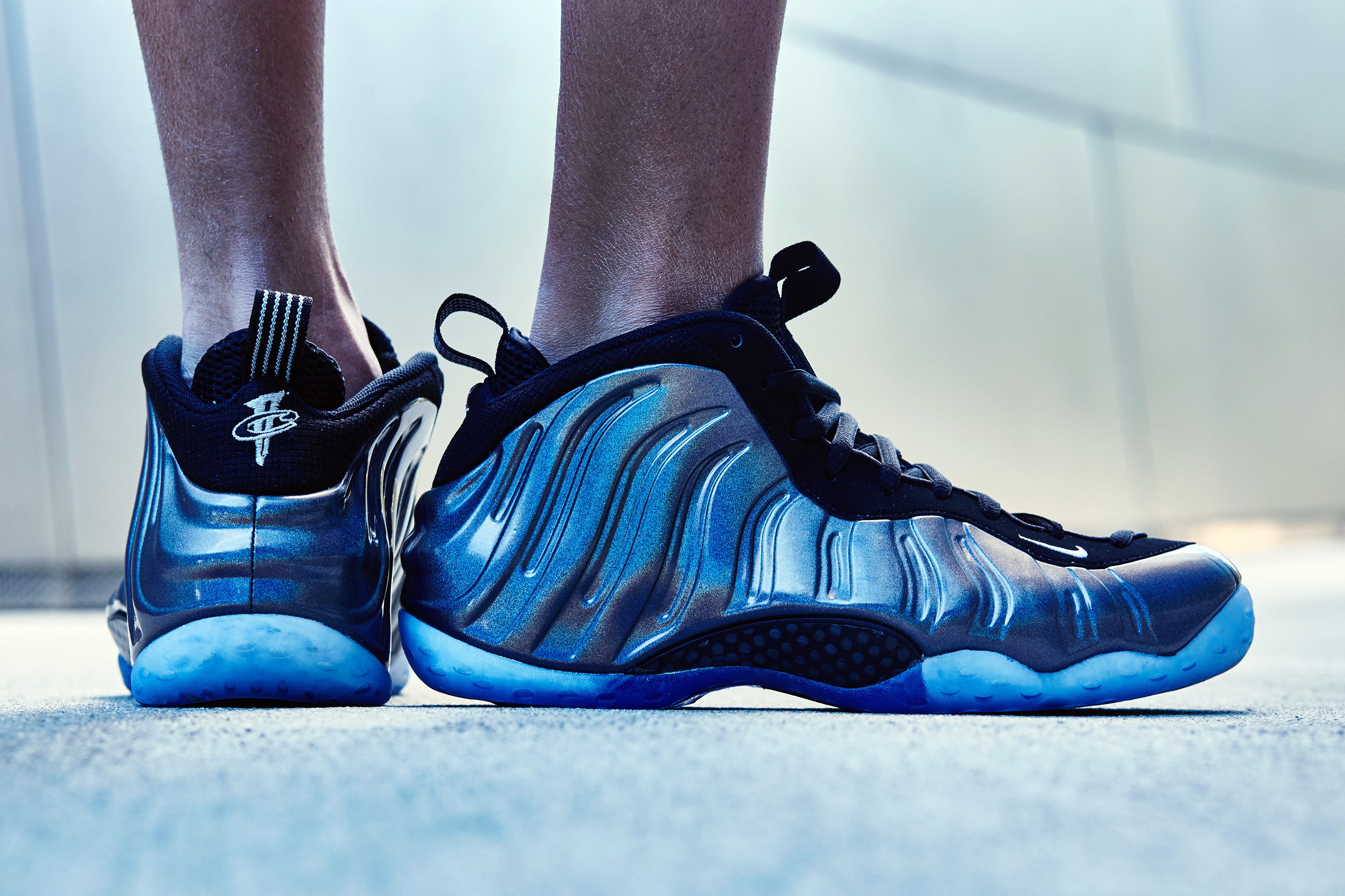 Nike Air Foamposite Hologram